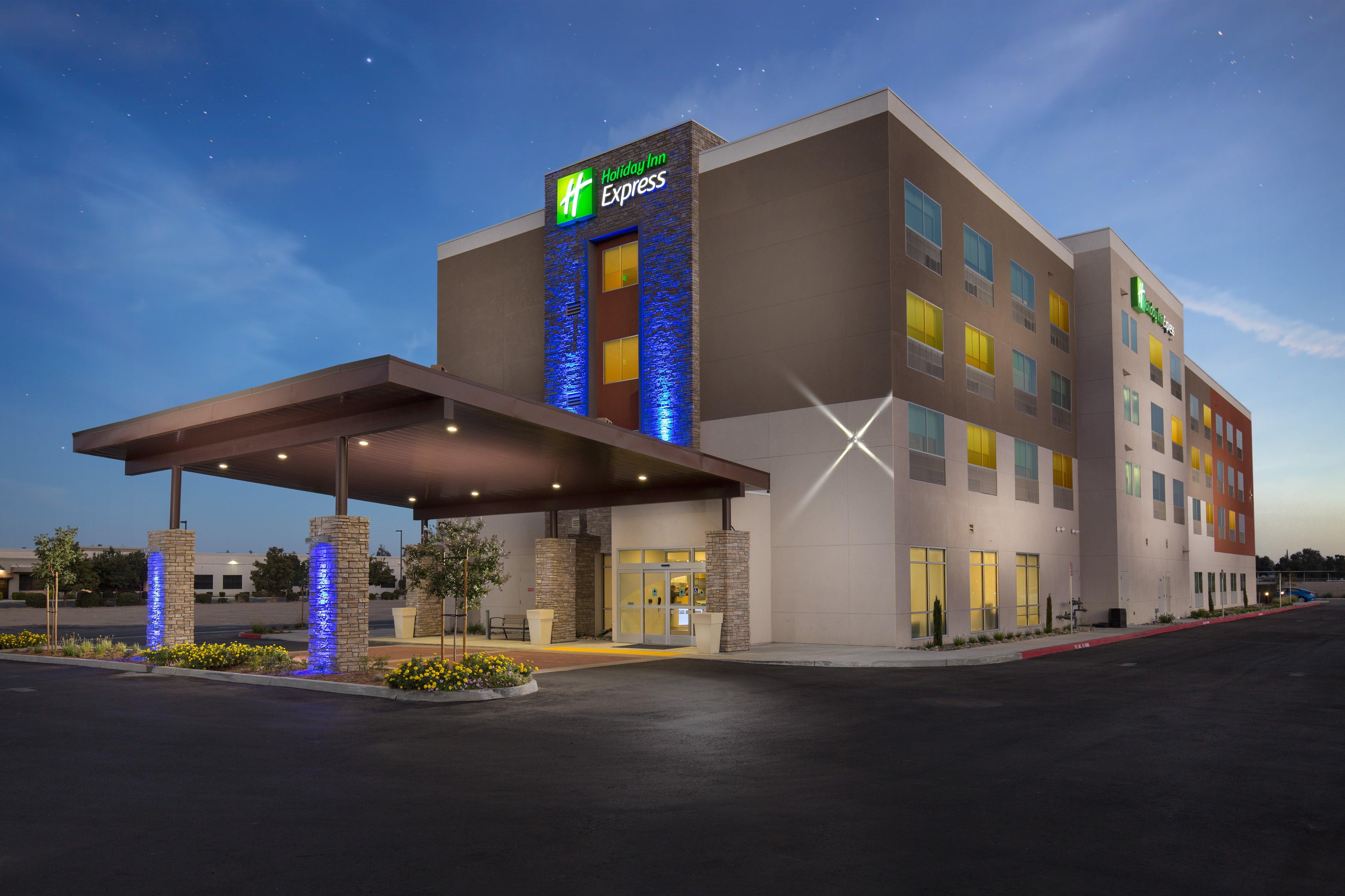 Holiday Inn Express Visalia-Sequoia Gateway Area By Ihg Экстерьер фото