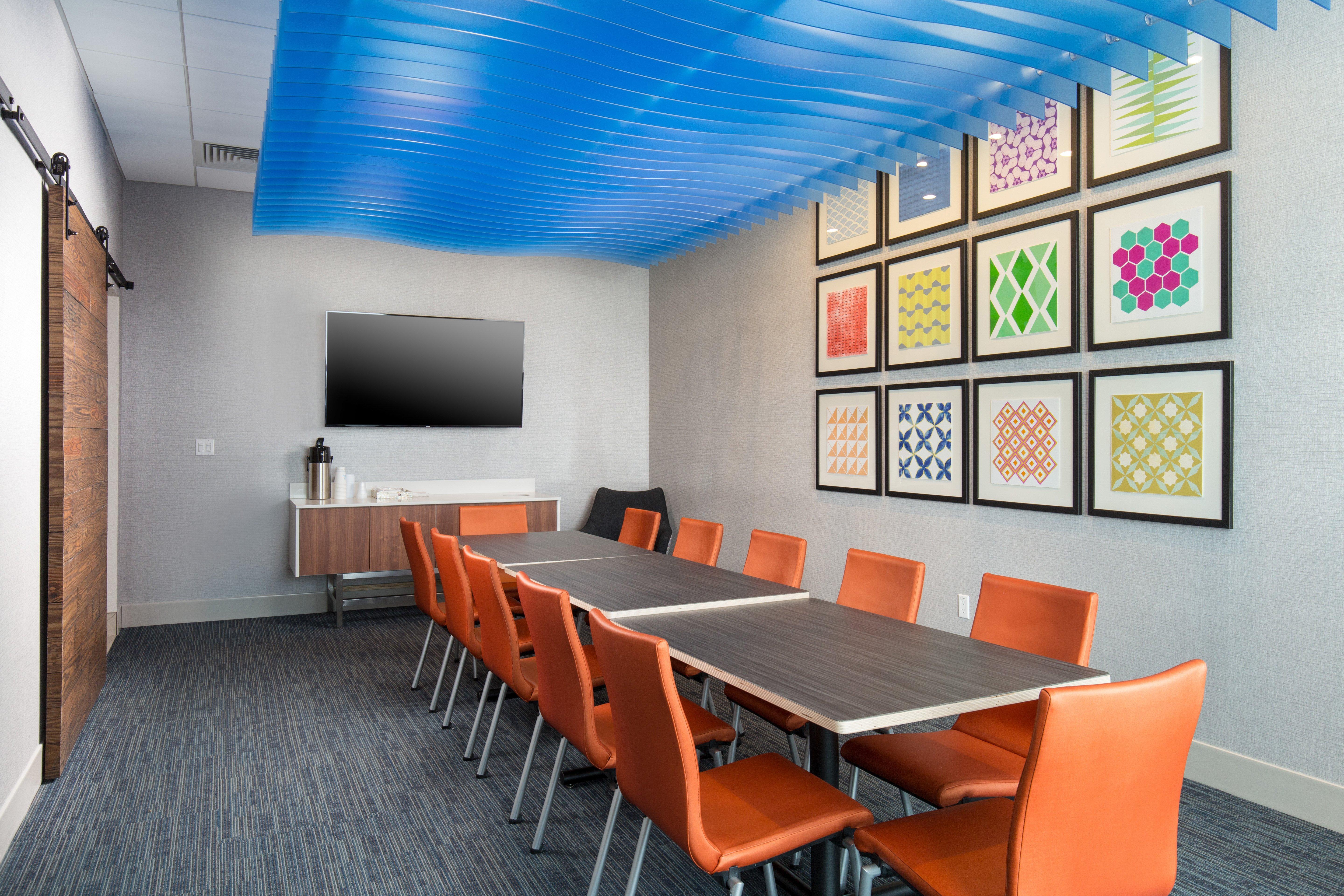 Holiday Inn Express Visalia-Sequoia Gateway Area By Ihg Экстерьер фото