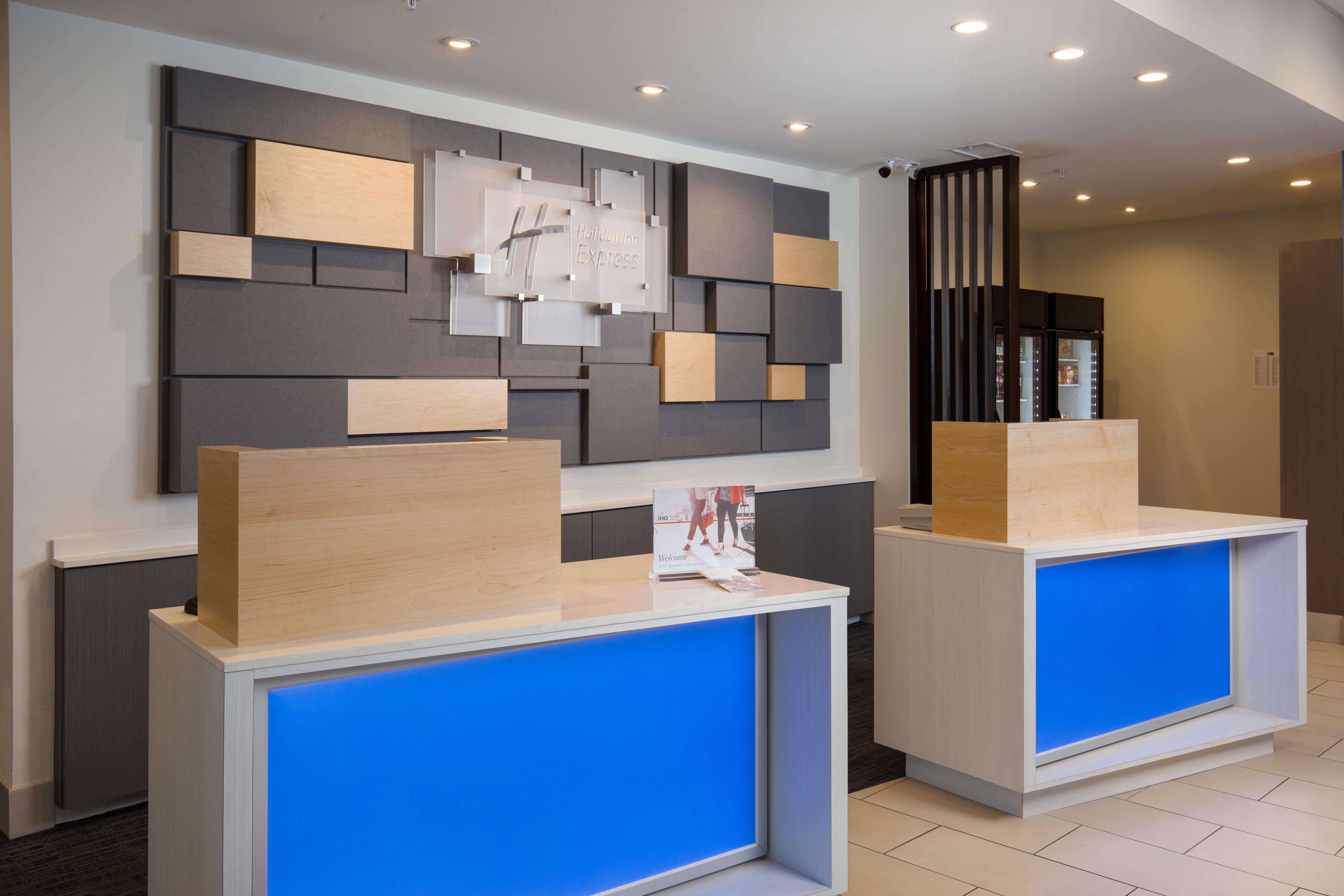 Holiday Inn Express Visalia-Sequoia Gateway Area By Ihg Экстерьер фото