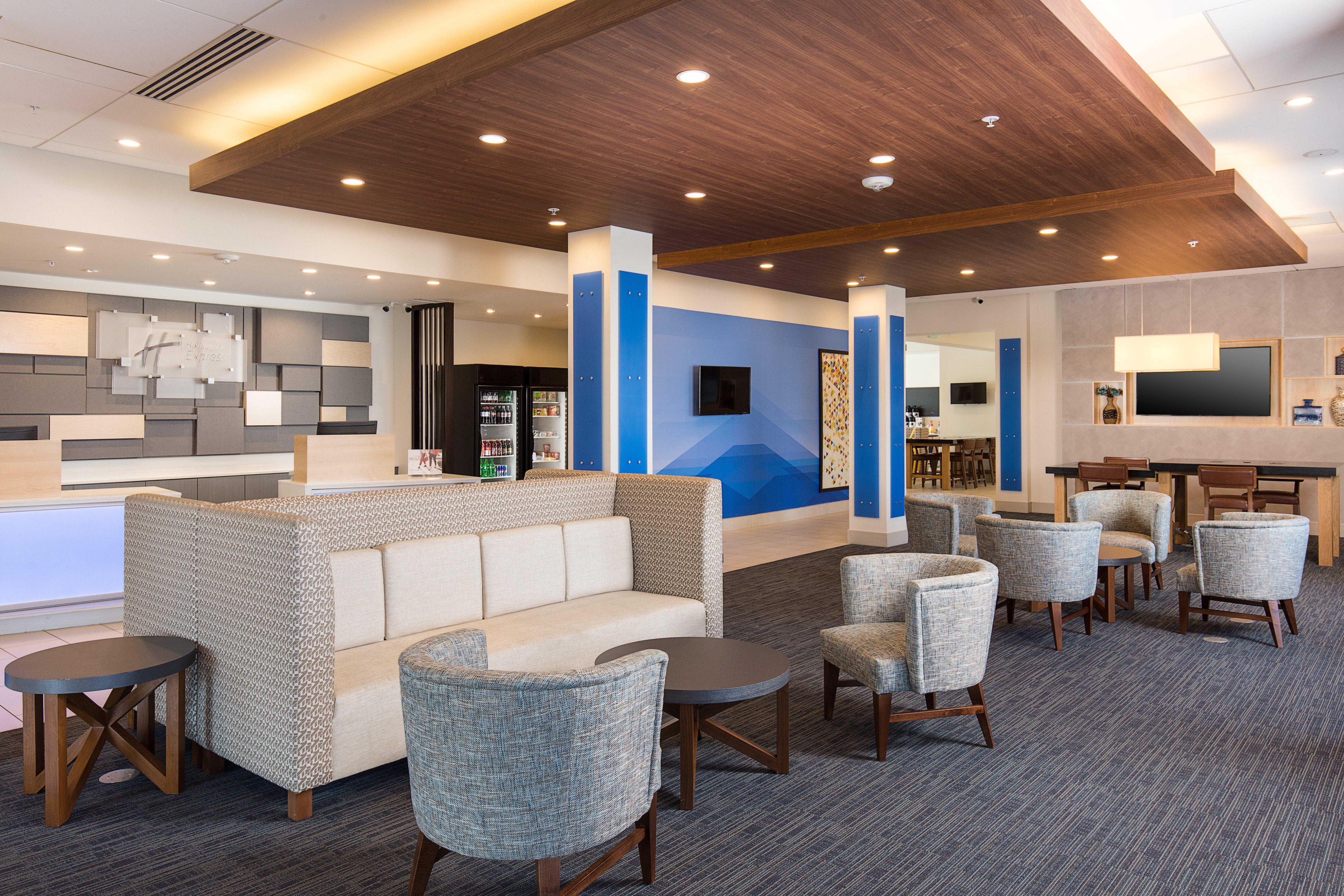 Holiday Inn Express Visalia-Sequoia Gateway Area By Ihg Экстерьер фото