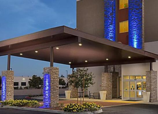 Holiday Inn Express Visalia-Sequoia Gateway Area By Ihg Экстерьер фото