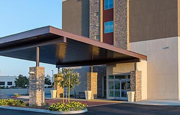 Holiday Inn Express Visalia-Sequoia Gateway Area By Ihg Экстерьер фото